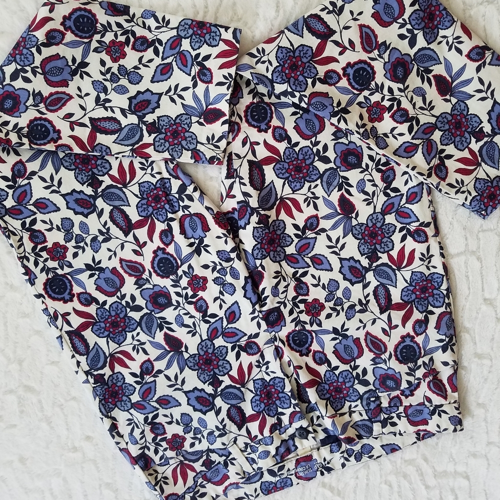 Gap Floral Slim City Khakis - Picture 9 of 10